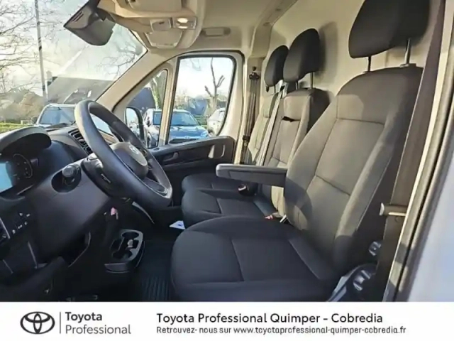 Toyota Proace max fg l2h2 3.3 140ch start my25 — photo 12