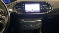 Peugeot 308 1.5 BlueHDi 130ch S&S Allure Pack — photo 19