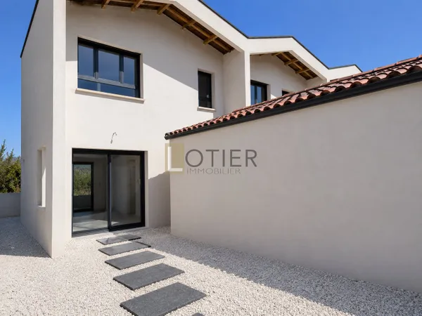 LANGLADE VILLA NEUVE - T4 de 90m2 - 3 CHAMBRES - GARAGE -