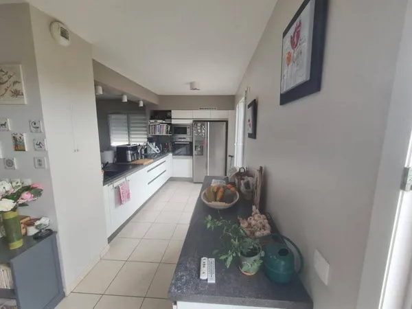Appartement 3 pièces 99 m²