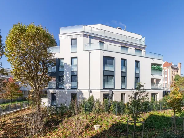 Vends appartement récent - 62 m² - 3 pièces, 2 chambres - Saint-Cloud 92210