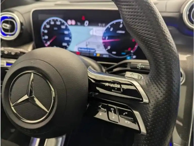 Mercedes Glc suv 220 d 4matic amg line — photo 19