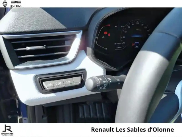 Renault Clio 1.0 tce 90ch techno — photo 15