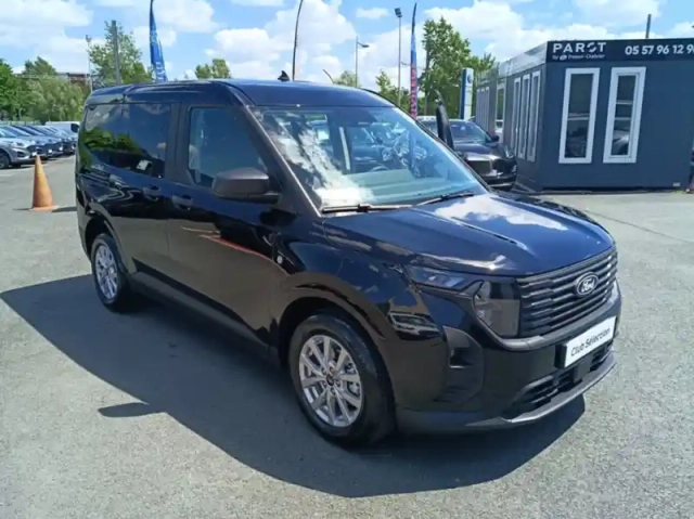 Ford Transit Courier fourgonnette 1.0 ecoboost 125ch cabine approfondie trend dct7 — photo 12