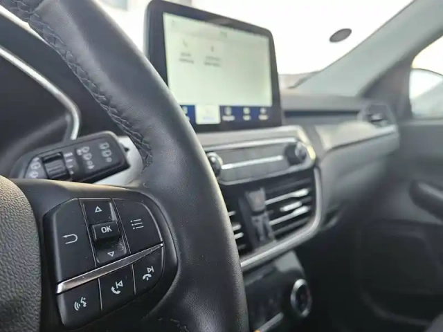 Ford Kuga 2.5 duratec 225 phev powershift — photo 60