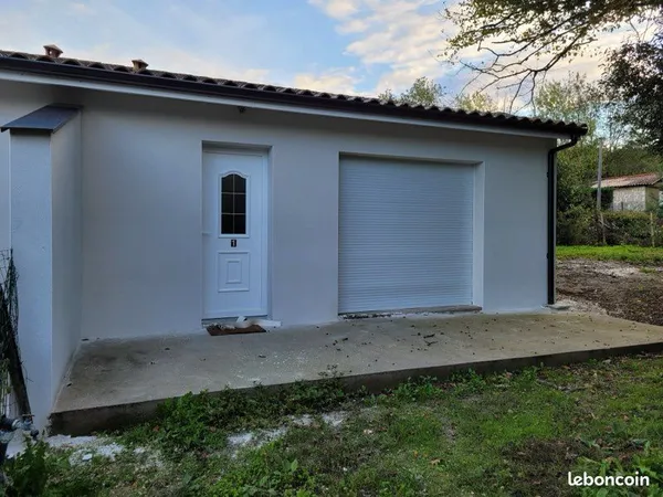 Petite maison mitoyenne T3