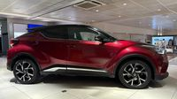 Toyota C-Hr 122h Collection 2WD E-CVT RC18 — photo 4