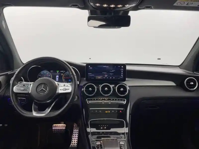 Mercedes Glc 300 e 9g-tronic 4matic — photo 31
