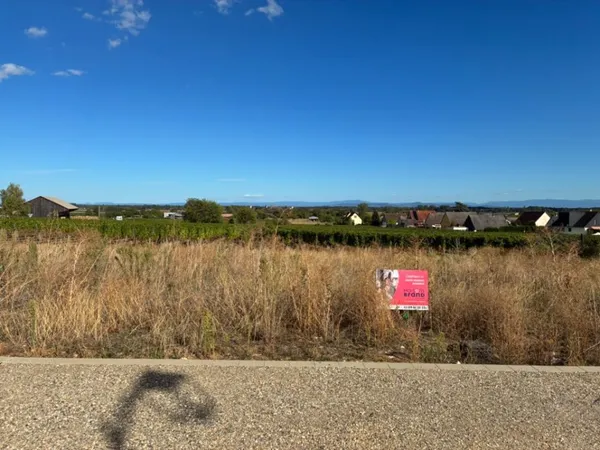 Terrain 442 m²