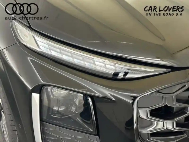 Audi Q3 e-hybrid 272 ch s tronic 6 — photo 15