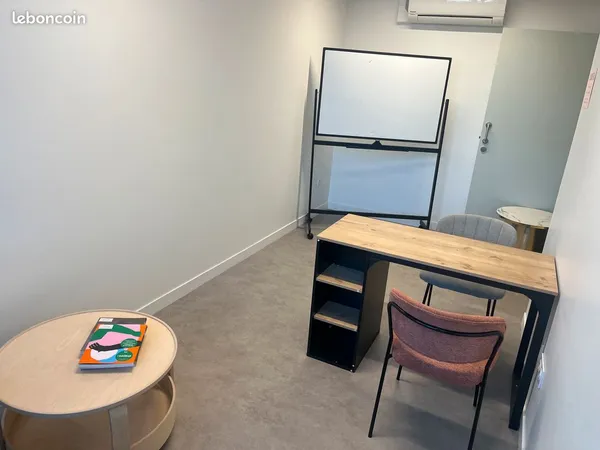 Loue bureaux dans lieu de vie