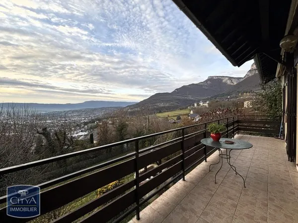 Maison 5 pièces 115 m²