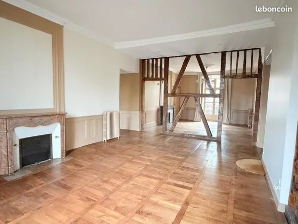 Appartement 6 pièces 157 m²