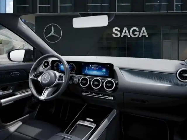 Mercedes Gla 180 progressive line — photo 40