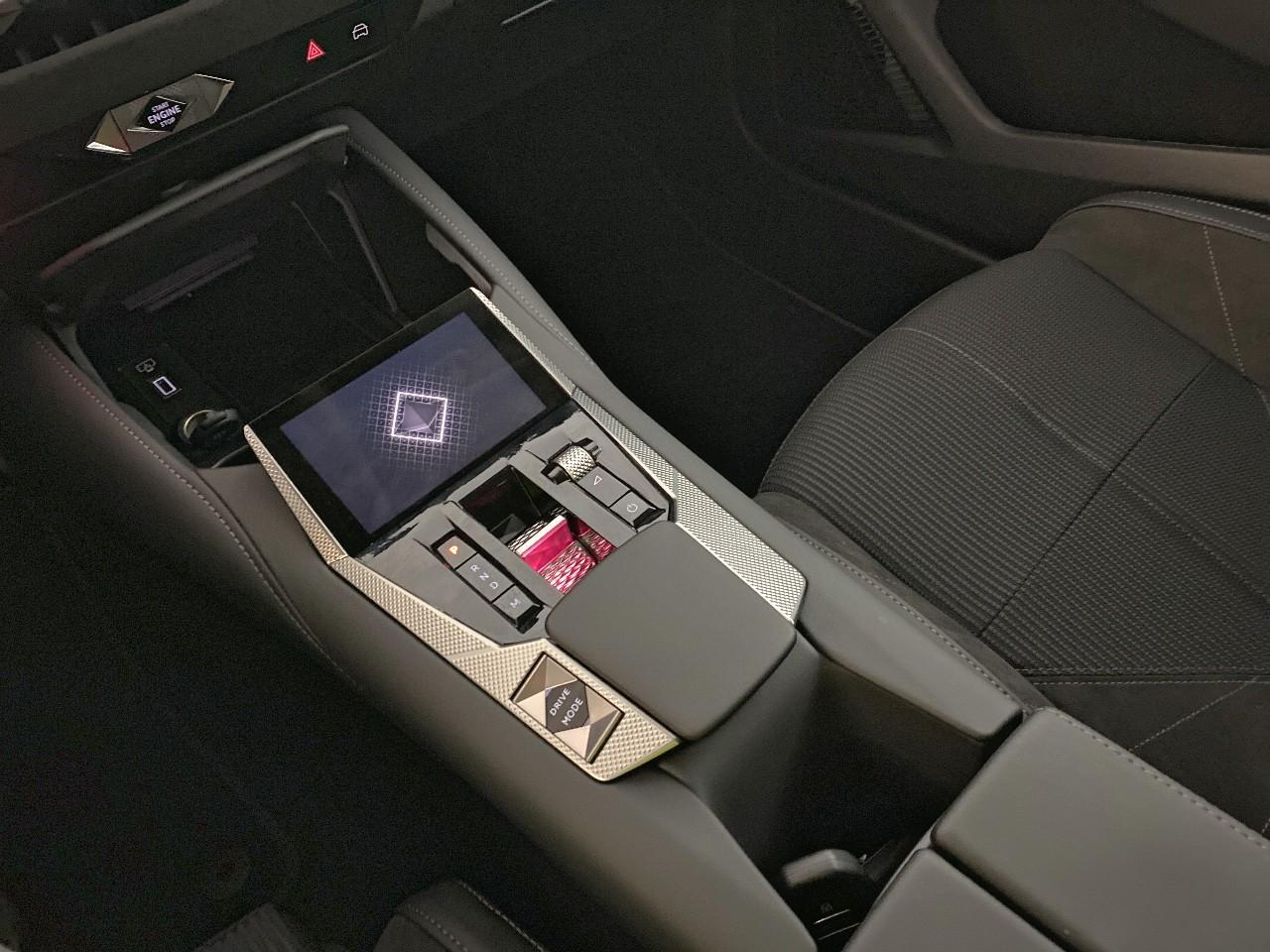 Ds Ds 4 bluehdi 130 eat8 etoile - alcantara — photo 16