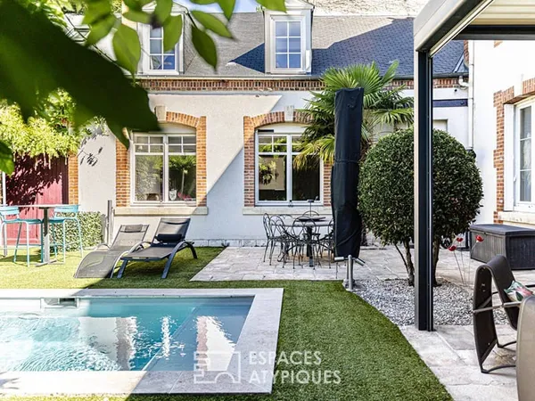 Maison 8 pièces 221 m²