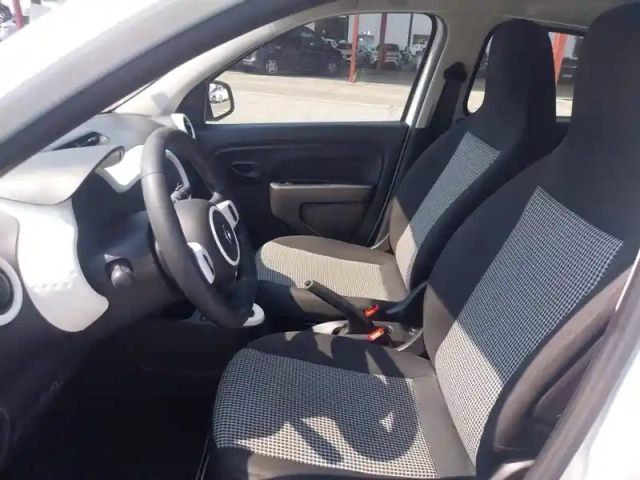 Renault Twingo iii achat intégral - 21 — photo 9