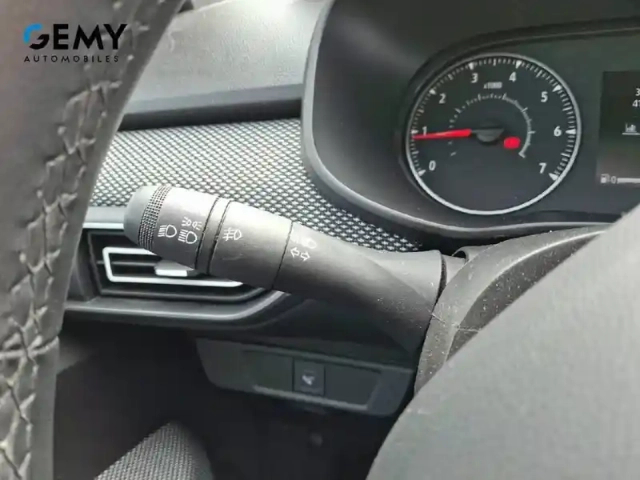 Dacia Sandero tce 90 cvt — photo 17