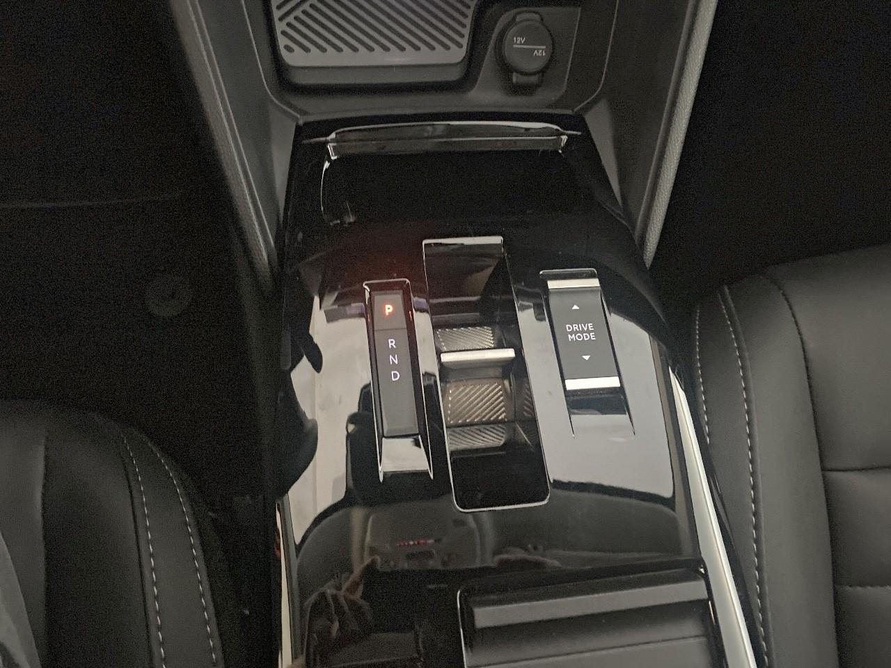 Citroën C4 hybride 145 ch e-dcs6 max — photo 17