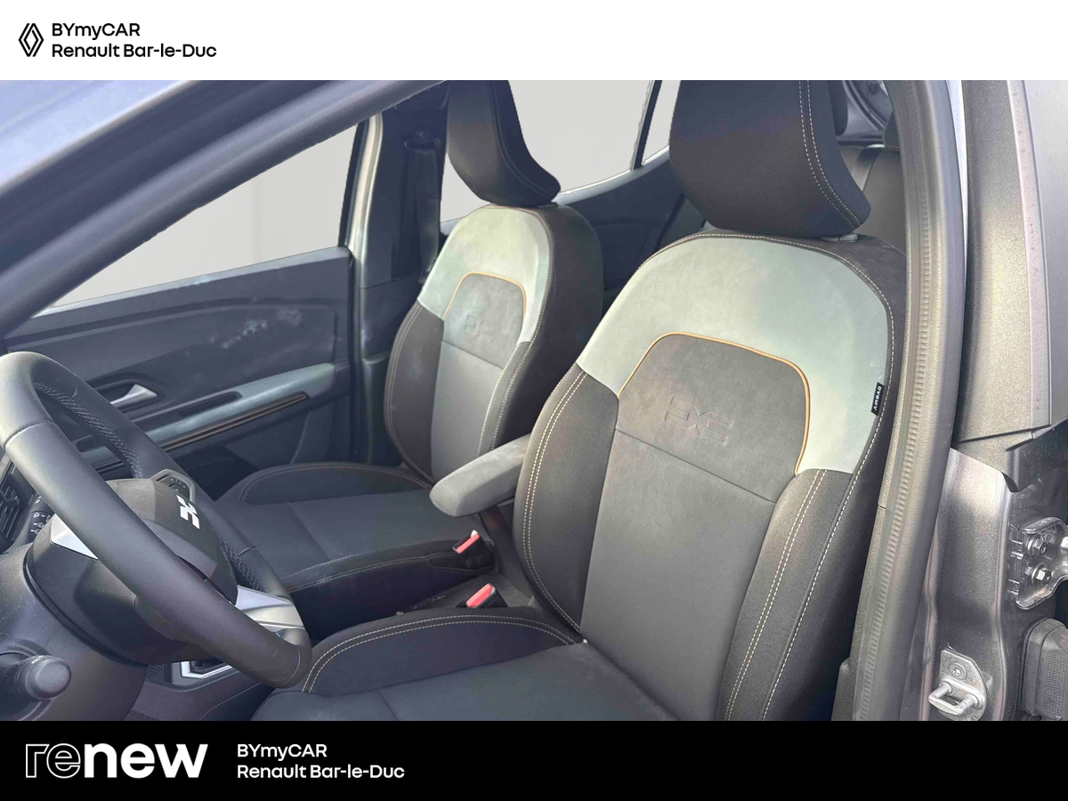 Dacia Sandero TCe 110 — photo 11