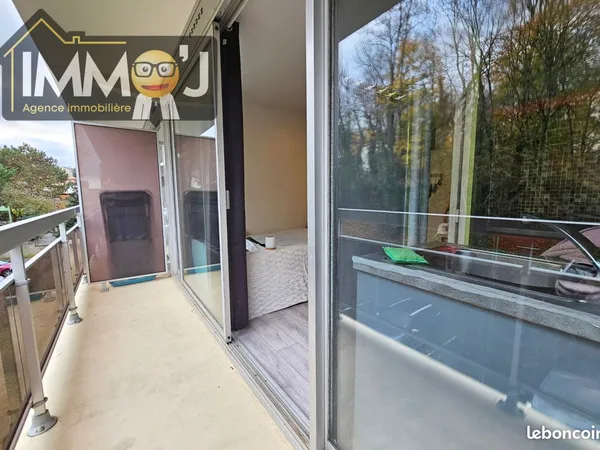 Studio 1 pièce 25 m²