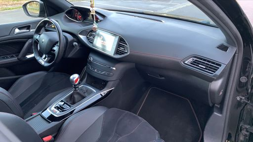 Peugeot 308 GTI 1.6 262.0 - GTI – 2018 – 95000 km – Essence – Boîte Manuelle — photo 27