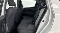 Toyota Yaris 100h Dynamic 5p MY19 — photo 13