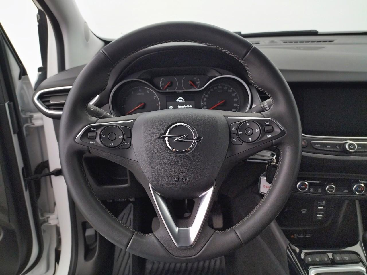 Opel Crossland 1.5 d 110 ch bvm6 elegance — photo 21