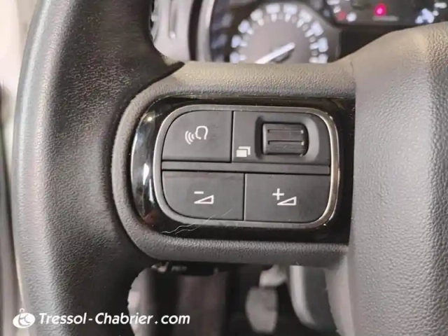 Citroën C3 bluehdi 100 s&amp;s bvm5 shine business — photo 16