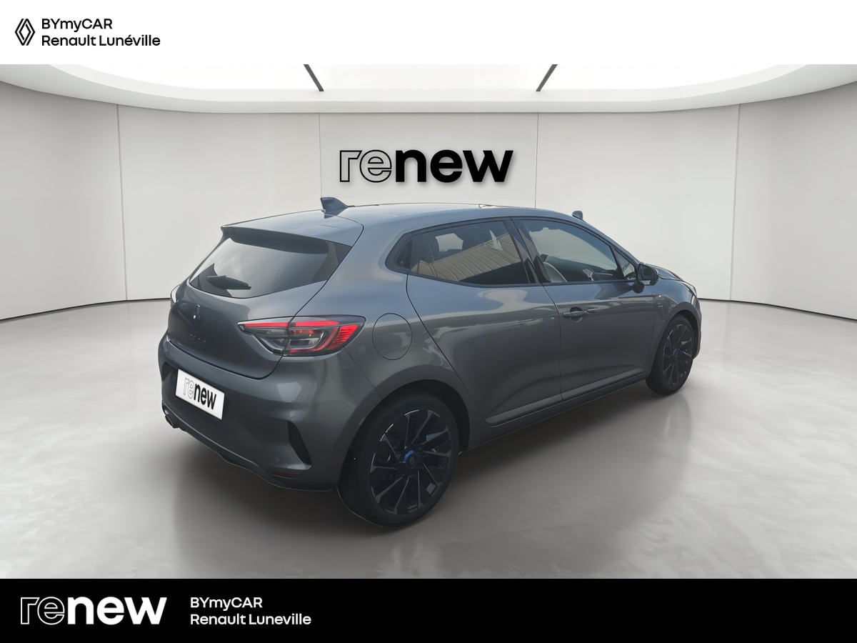 Renault Clio TCe 90 — photo 5