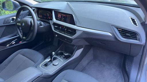 BMW Serie 1 116i 109 DCT7 - Business Design – 2022 – 68000 km – Essence – Boîte Automatique — photo 12