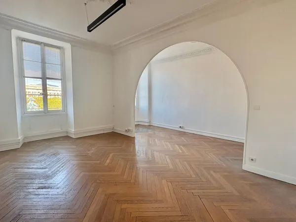 Appartement 4 pièces 120 m²