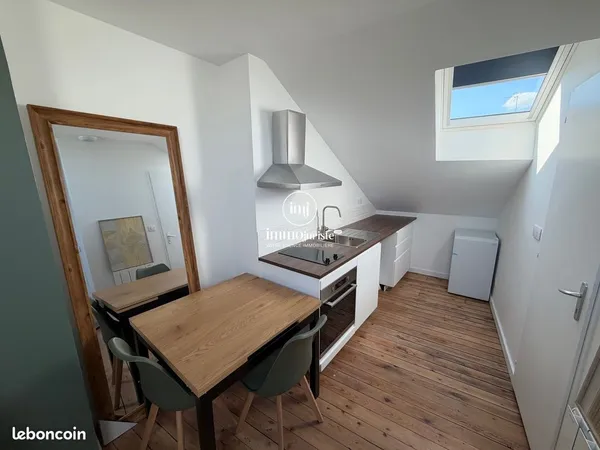 Studio 1 pièce 14 m²