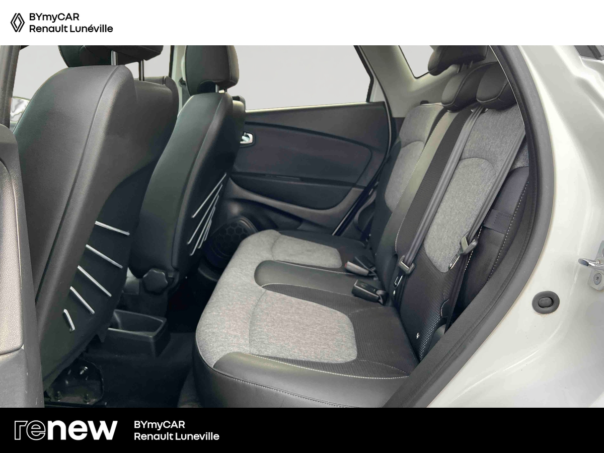 Renault Captur TCe 130 FAP — photo 12