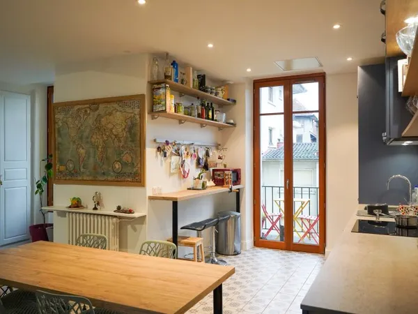 Location 113m² - Annecy Centre - 5m Lac, 5m Gare, proche commerces