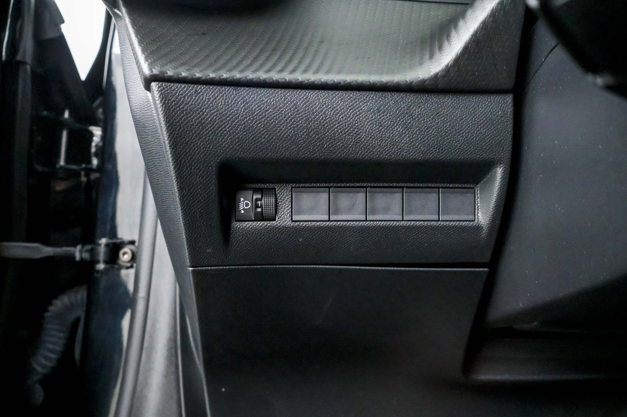 Peugeot 208 — photo 22