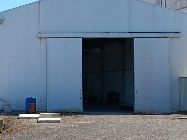 Local stockage / garage