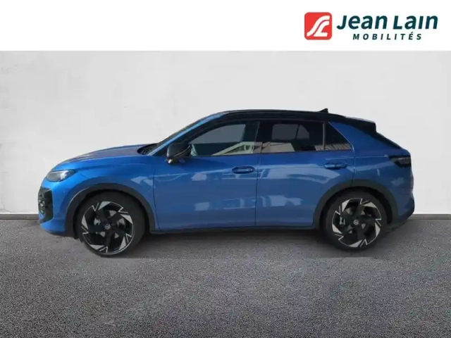 Volkswagen T-Roc 1.5 etsi evo2 hybrid 150 ch dsg7 — photo 8