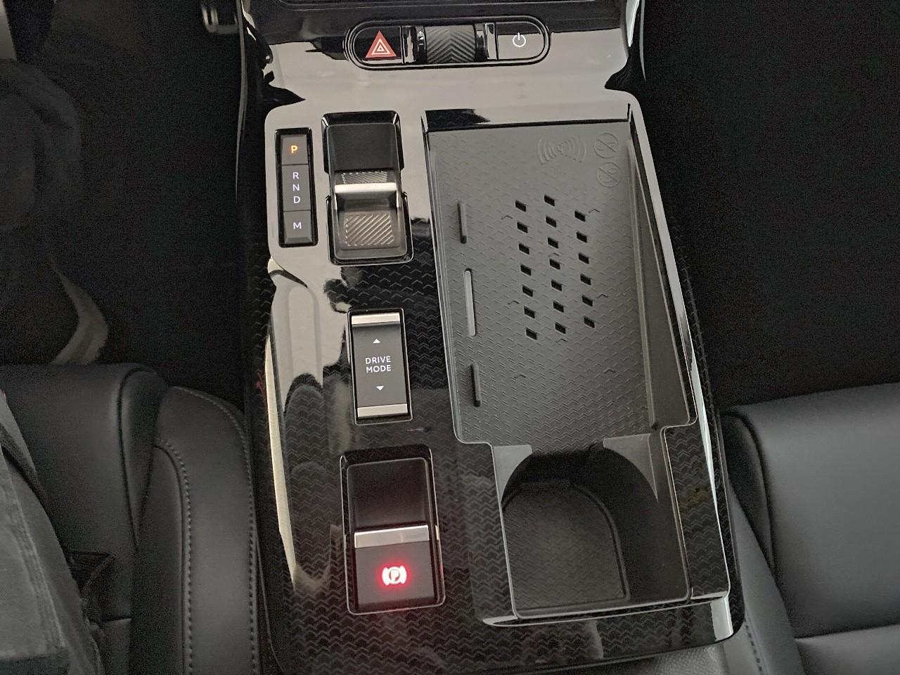 Citroën C5 Aircross hybride 145 ch e-dcs6 max — photo 17