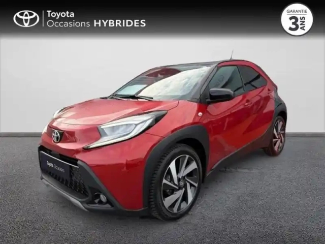 Toyota Aygo x 1.0 vvt-i 72ch design s-cvt my24 — photo 1