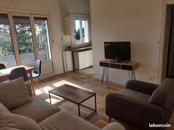 T3 lumineux et calme avec balcon et vue dégagée - Belfort quartier des Barres et du Mont