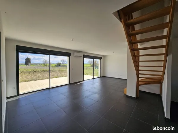 Villa 6 pièces 156 m²