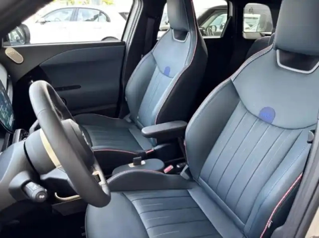 Mini Aceman se 218ch favoured — photo 27