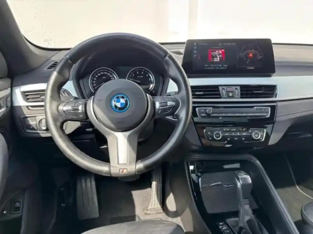 Bmw X1 xdrive25ea 220ch xline 6cv — photo 6
