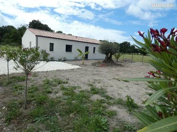 Projet de construction d'une maison 85 m² avec terrain à BARRET (16)