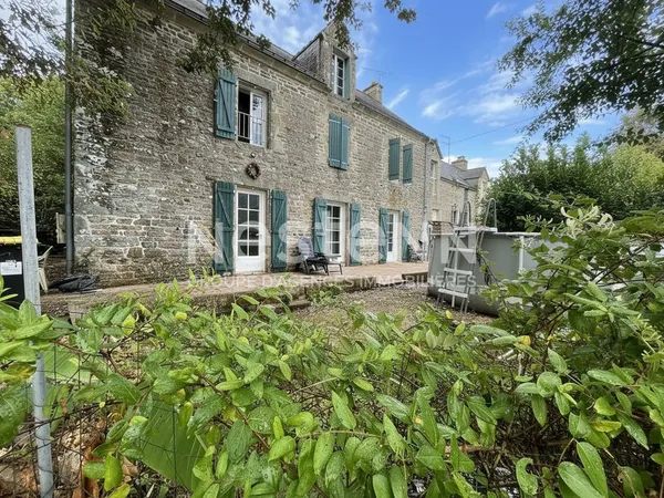 Maison à vendre, Elven, 112 m², 5 chambres sur un terrain de 1600 m²