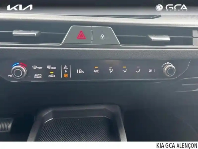 Kia Stonic 1.0 t-gdi 100ch active business dct7 — photo 11