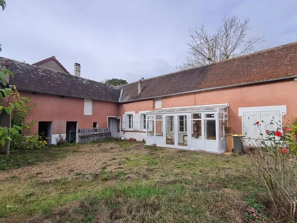 Proche RN 154 - DREUX/VERNOUILLET maison ancienne de plain-pied