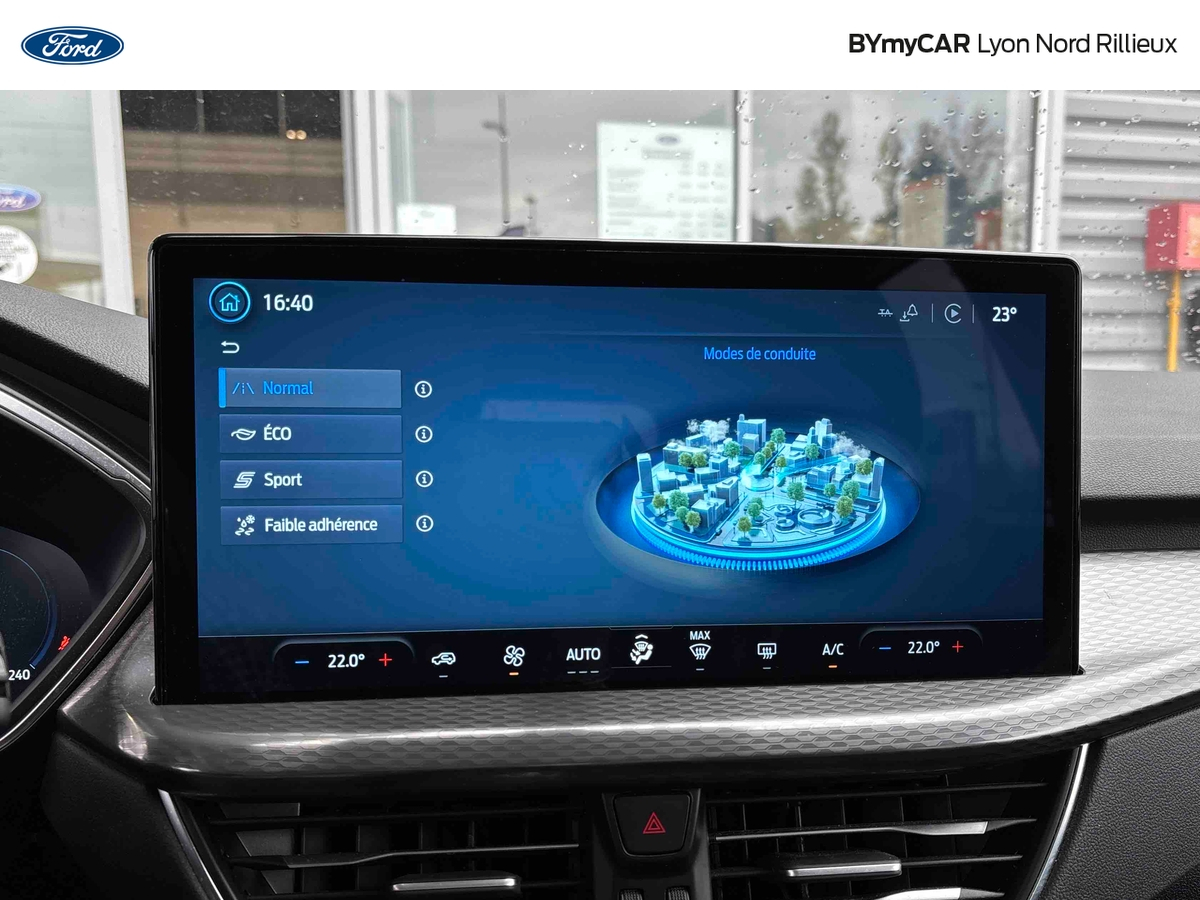 Ford Kuga 2.5 Duratec 180 ch FlexiFuel FHEV E85 Powershift — photo 38
