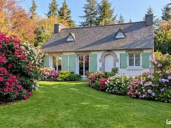 Maison de charme sur 1 hectare arboré - Pays du Roi Morvan